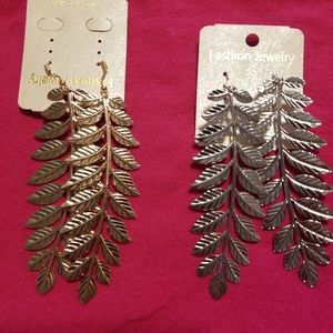 Leaf earrings